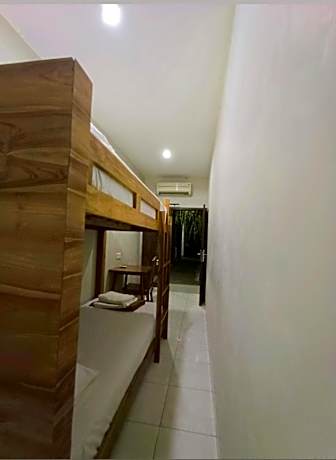 Single Room with Private Bathroom