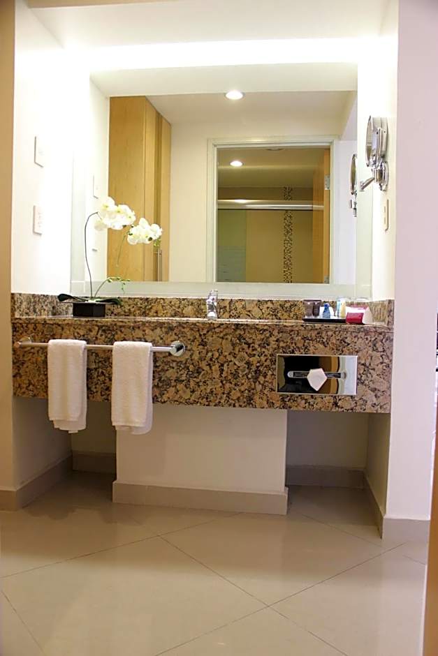 Holiday Inn Tuxpan - Convention Center By IHG