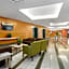 Clarion Suites Gateway