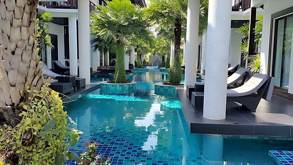 Z Through By The Zign Hotel