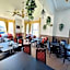 Four Oaks Hotel