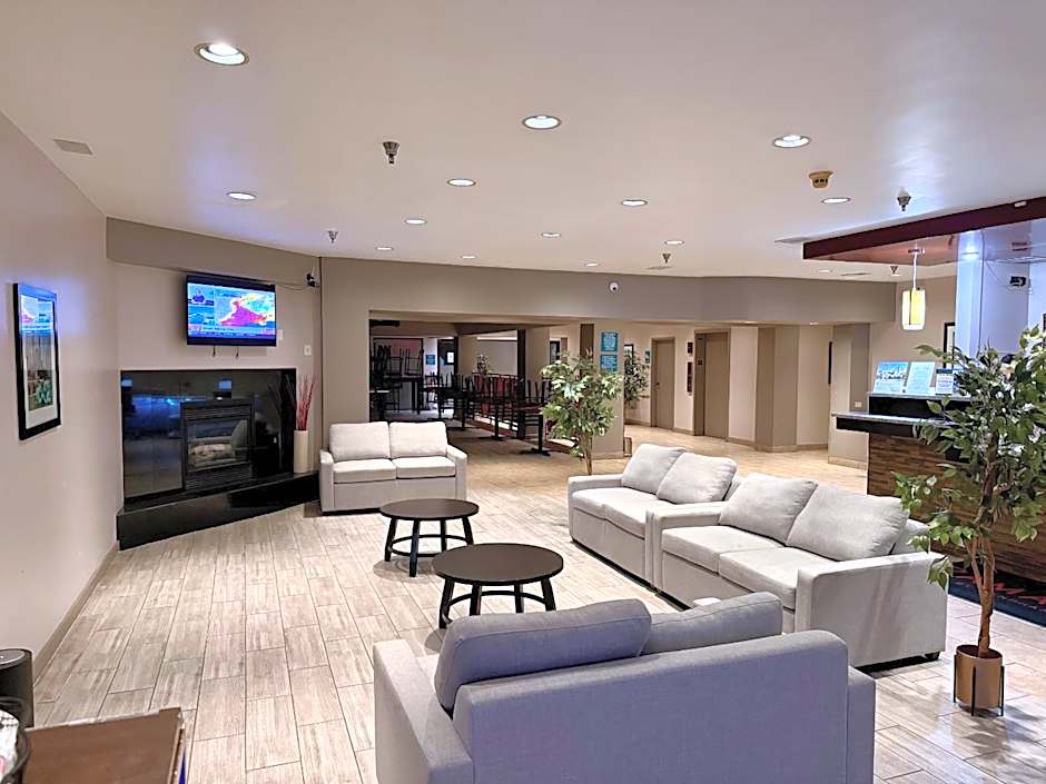 Ramada by Wyndham Glendale Heights/Lombard