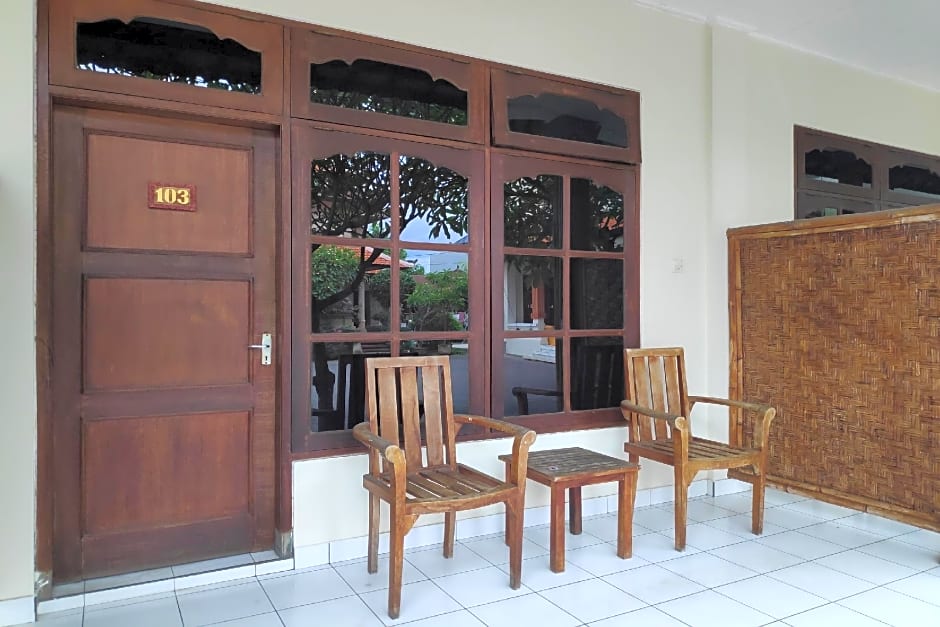SPOT ON 2426 Hotel Aget Jaya Ii