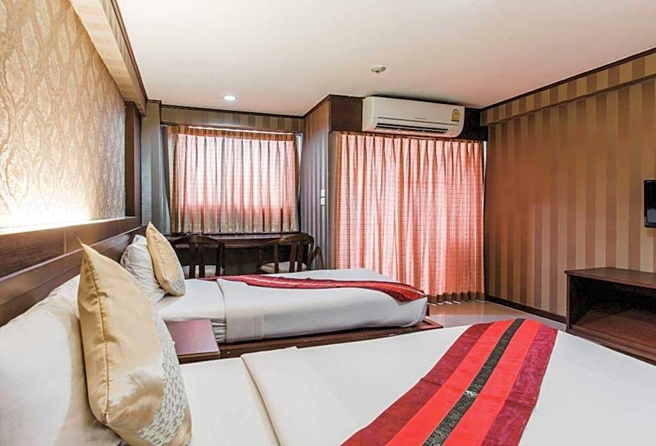 Convenient Park Bangkok Hotel