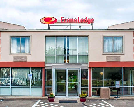 Econo Lodge Elmira