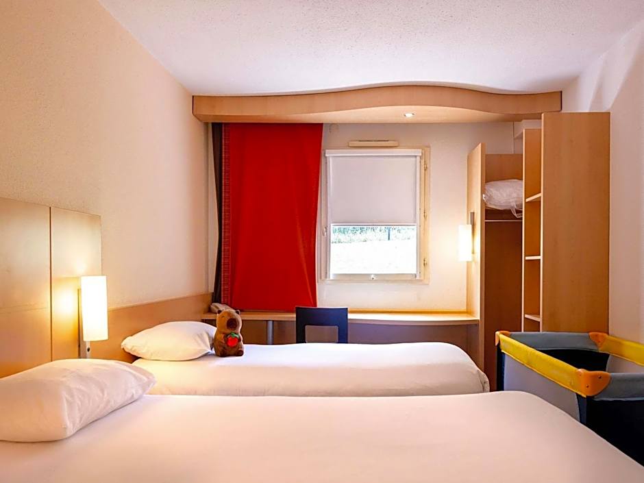 ibis Montauban