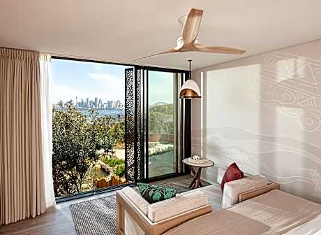 Harbour View Room with Breakfast & Zoo Admission