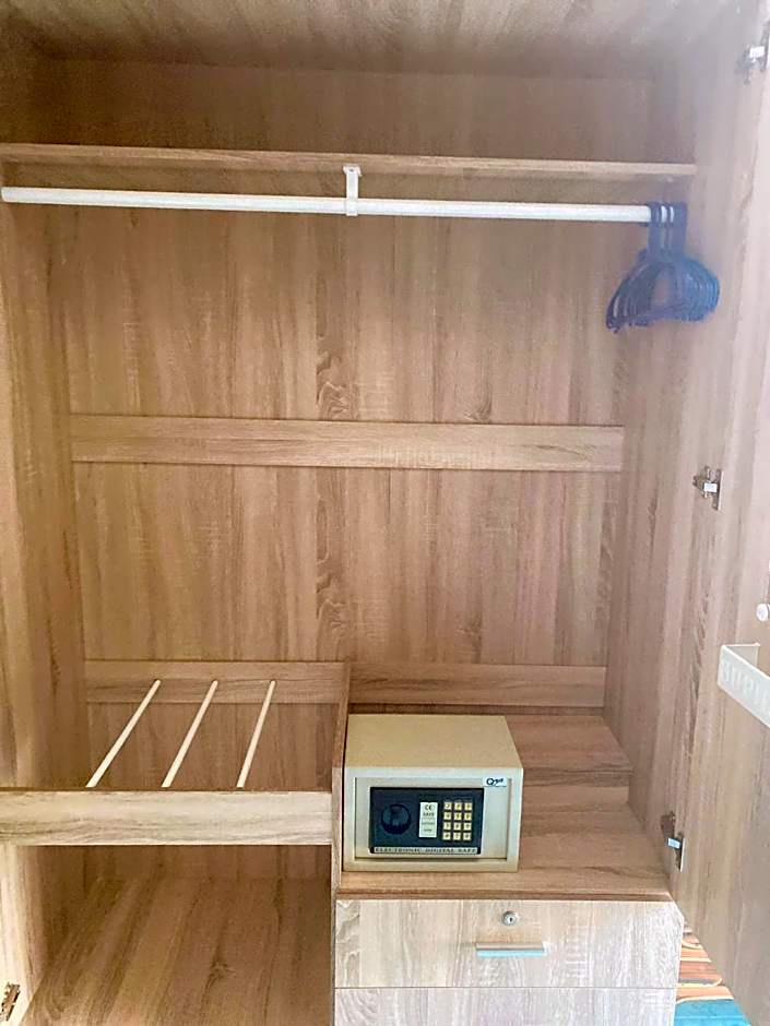 2 Vikings Guesthouse