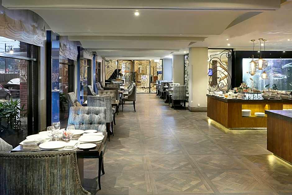 Four Points by Sheraton Lahore