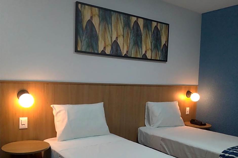 Days Inn By Wyndham Cascavel