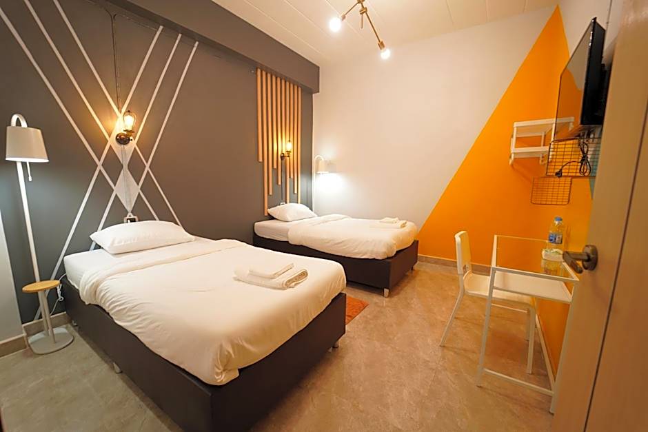 Chillax Khaosok Hostel - SHA Certified