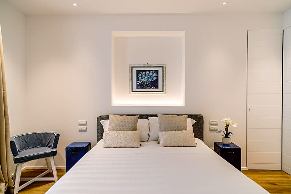 NUMA HOTEL