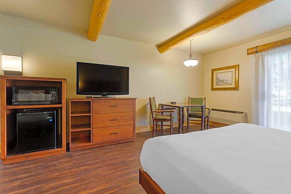 Best Western Ponderosa Lodge