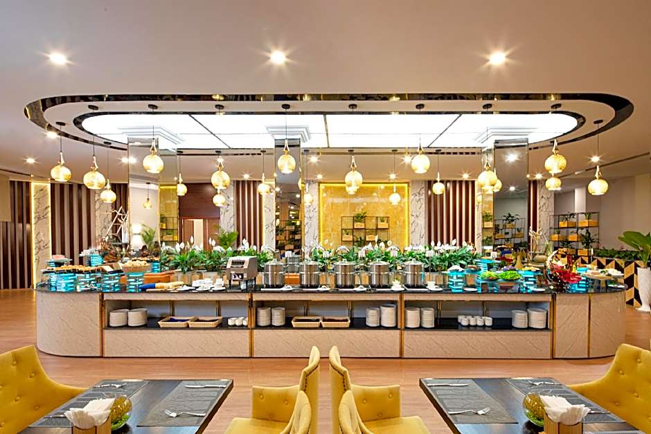 Ladalat Hotel