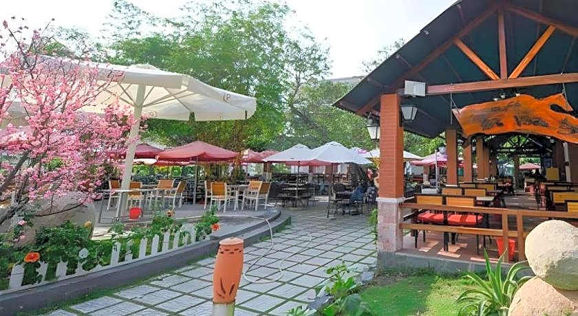 Hoa Binh 2 Hotel