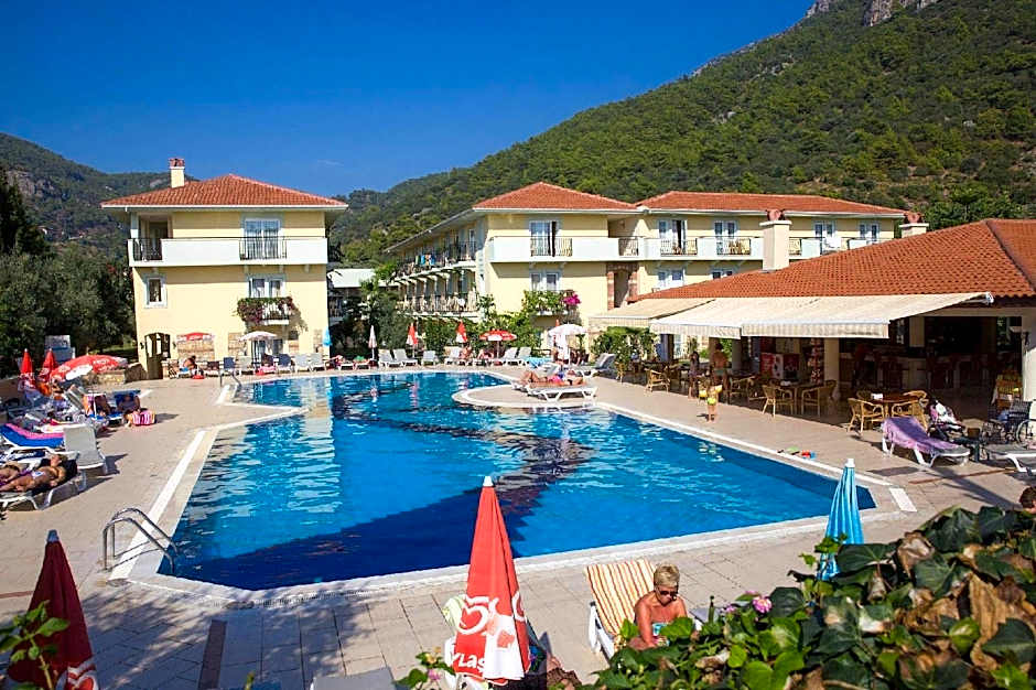 Mavruka Hotel