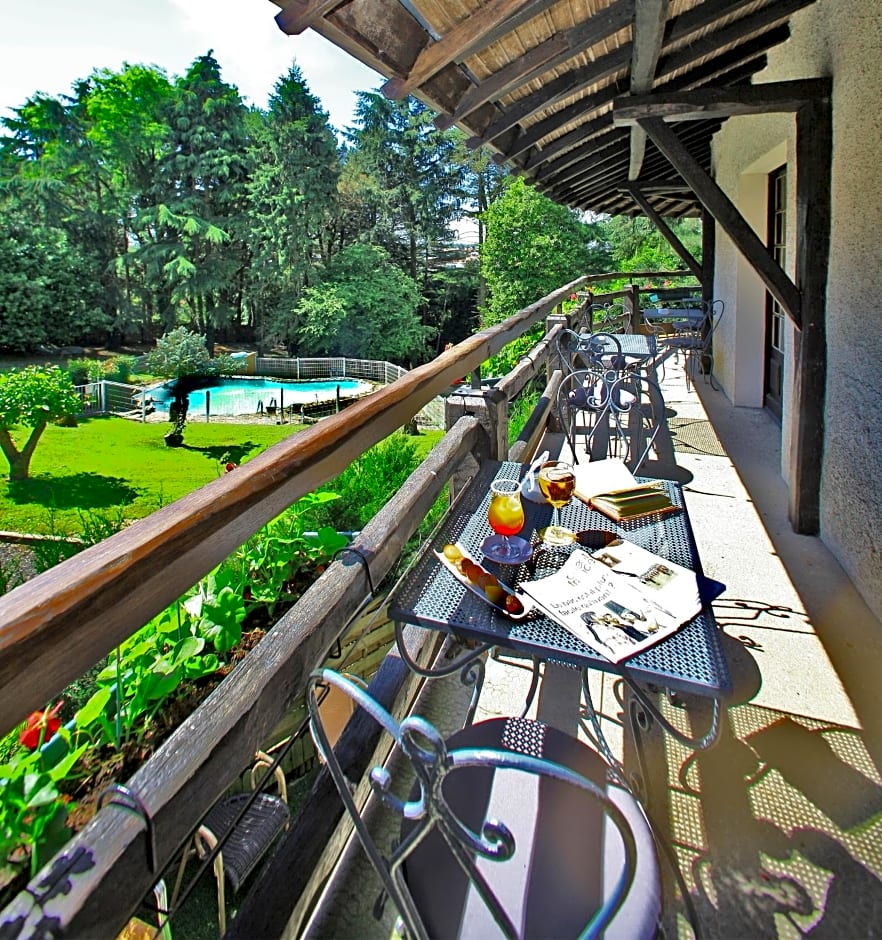 Logis Hôtel La Chaumière