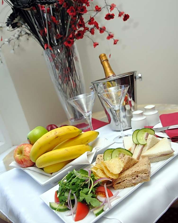 The Diplomat Hotel Restaurant & Spa