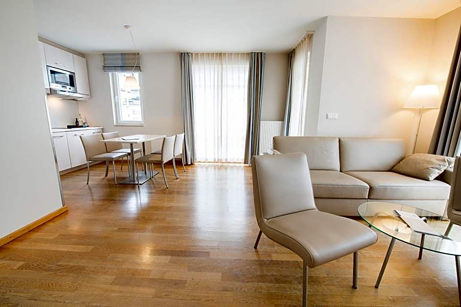 Nymphe Strandhotel & Apartments