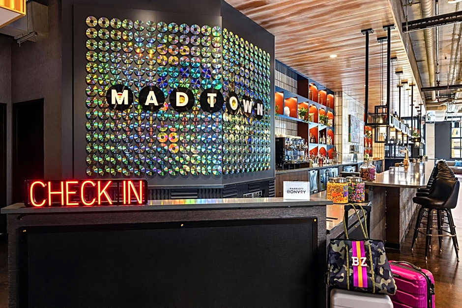 Moxy Madison Downtown