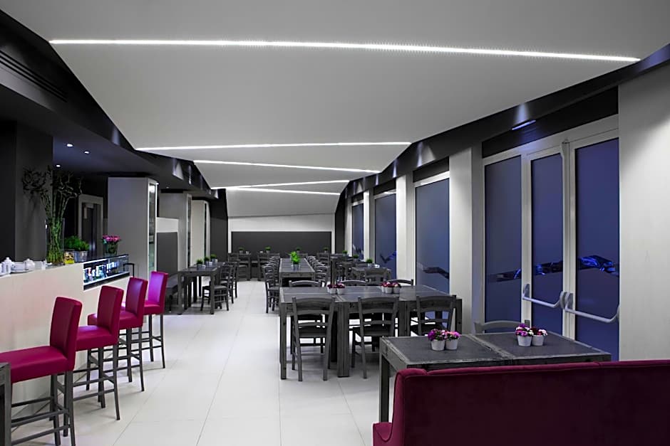 Moderno Hotel Roma