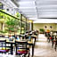 Hotel Vila Olimpia Cozinha Piscina Academia