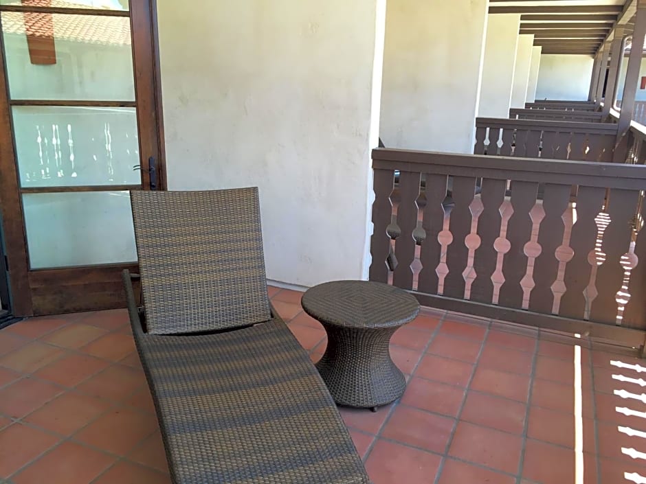 Ponte Vineyard Inn