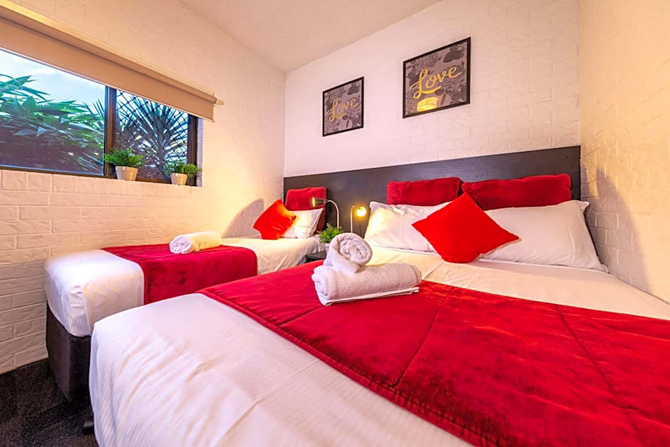 Ascot Budget Inn & Residences