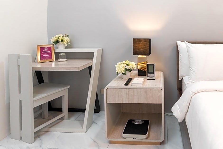 Monica Midtown Suites