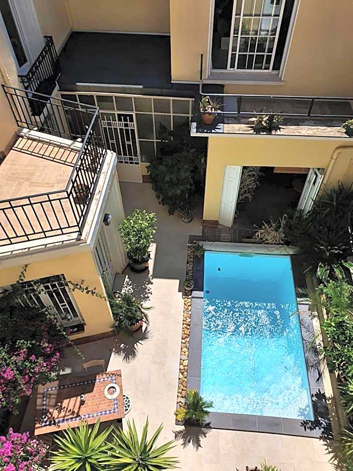 B&B Le Patio En Ville - Chambres d'hôtes