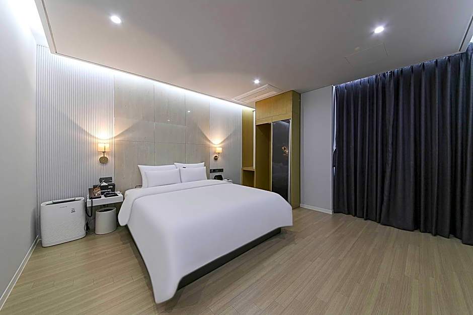 Brown dot hotel Gwangju Sangmu