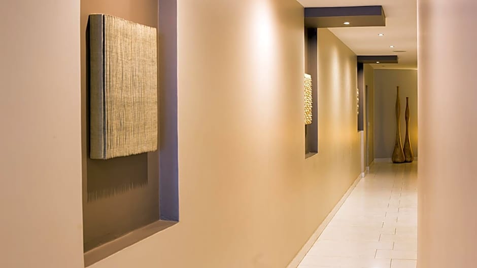 Hotel English Point Marina & Spa