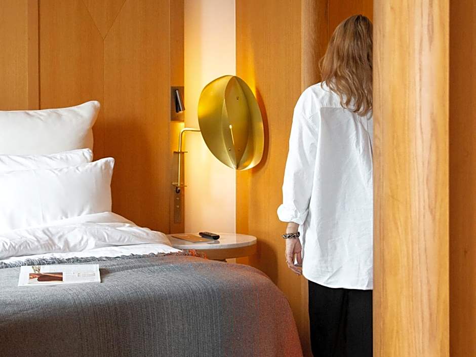 Hôtel Vernet Champs Elysées Paris