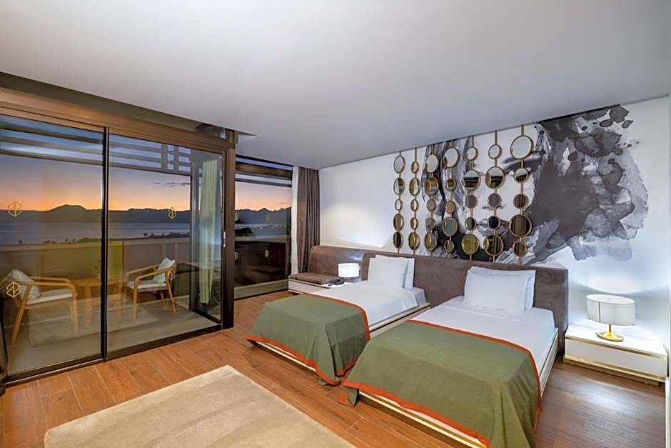 Photo 1 of 4 of King Suite