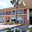 Hole Inn the Wall Hotel - Fort Walton Beach - Sunset Plaza - near Beaches & Hurlburt