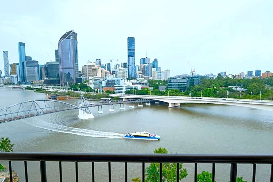 River Plaza Apartments Brisbane Southbank