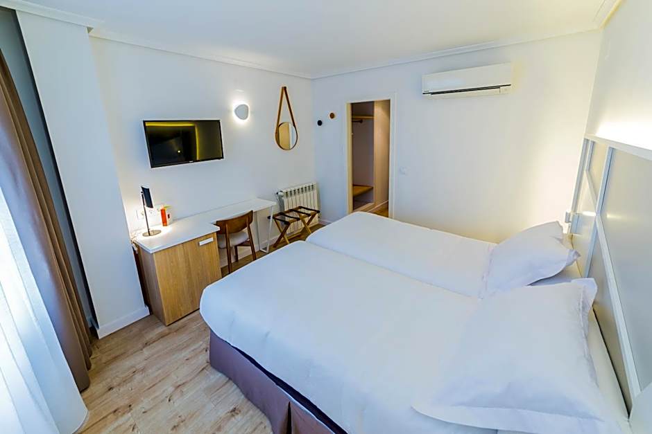 Hospedium Hotel Cañitas Maite Gastronómico