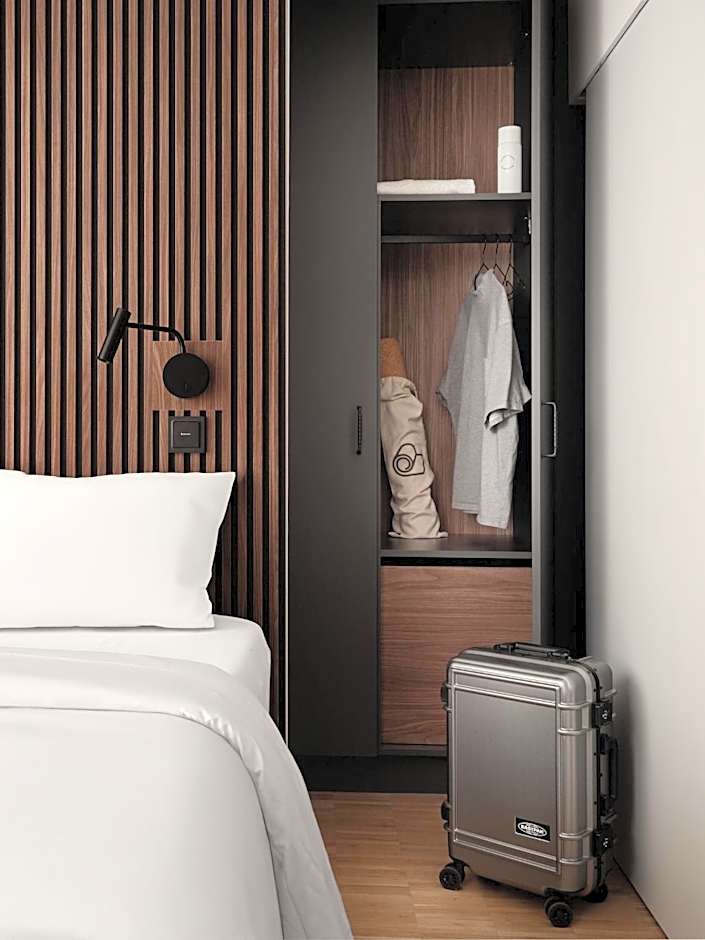 Bob W Munich Schwabing