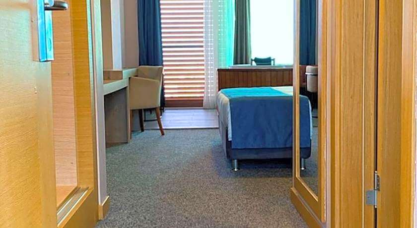 Zeytin Bahçesi Hotel