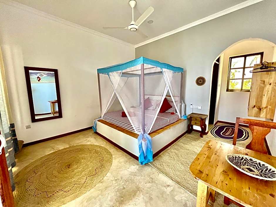 Chikachika Beach B&B