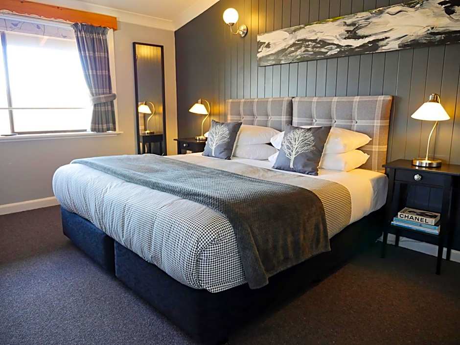 Troldhaugen Lodge - Adults Only