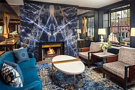 The William Fell Baltimore, Tapestry Collection by Hilton