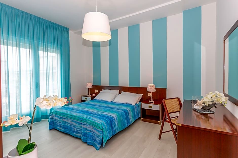 Regina Urban Beach Hotel