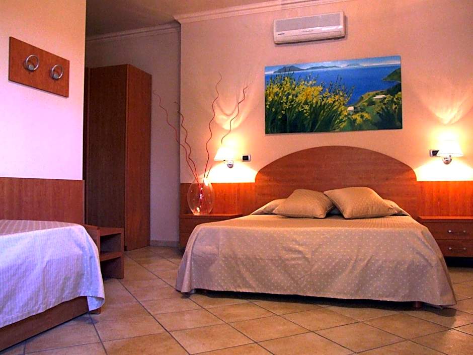 Residence Hotel La Giara