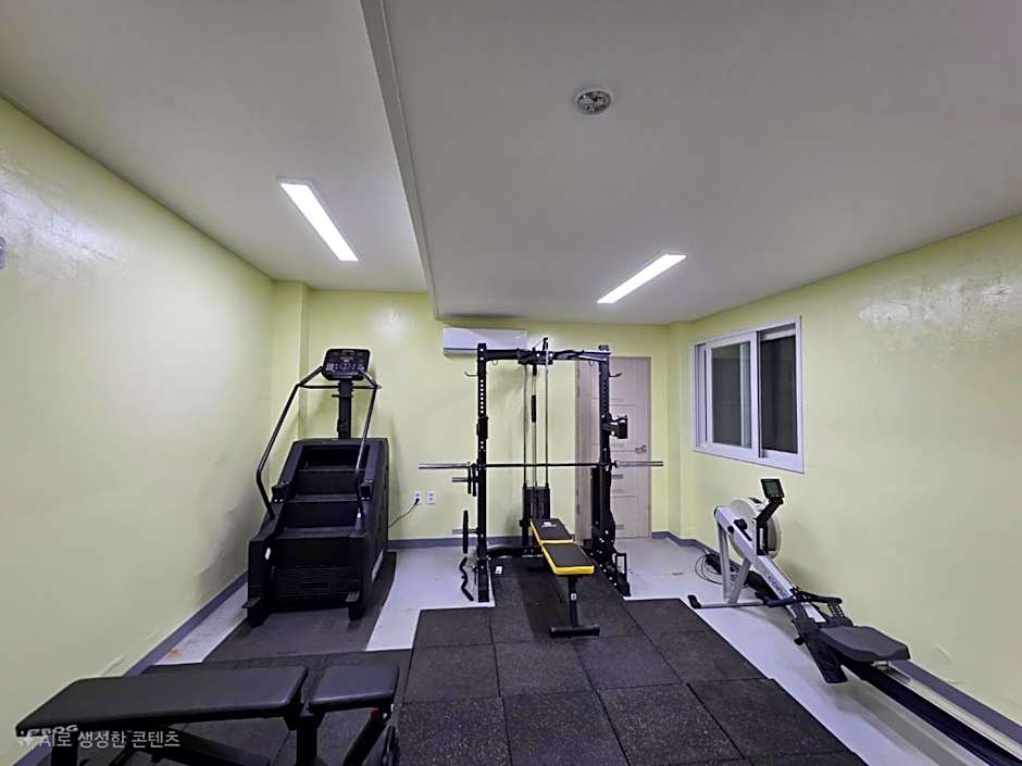 Brown Dot Hotel Gyeongju