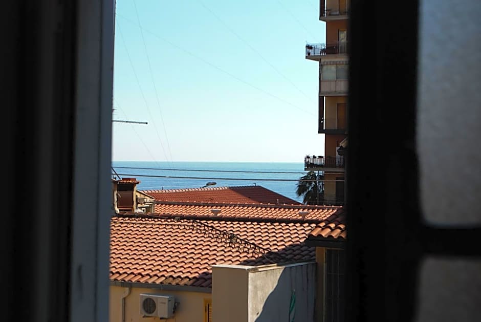 Al Mare In Città