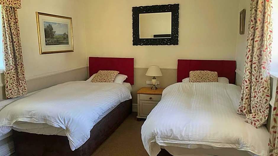 The Sibson Inn Hotel