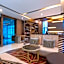 Classic Kameo Hotel & Services Apartment