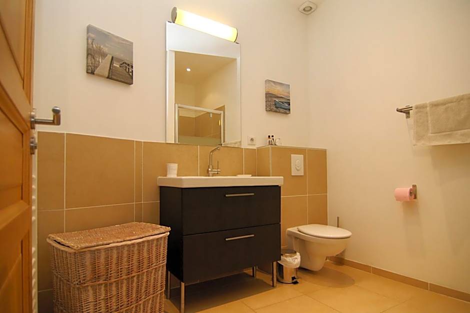 Mas de la Rivoire B&B