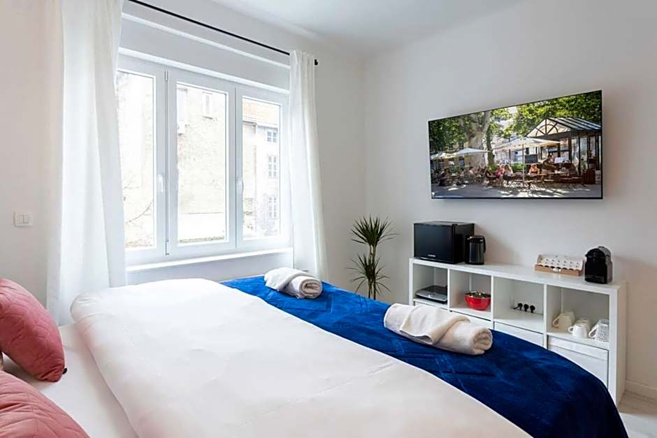 Lux Nest II City Apartment URBAN STAY
